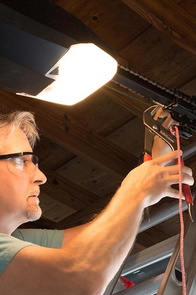 Spanaway Garage Door Opener Repair